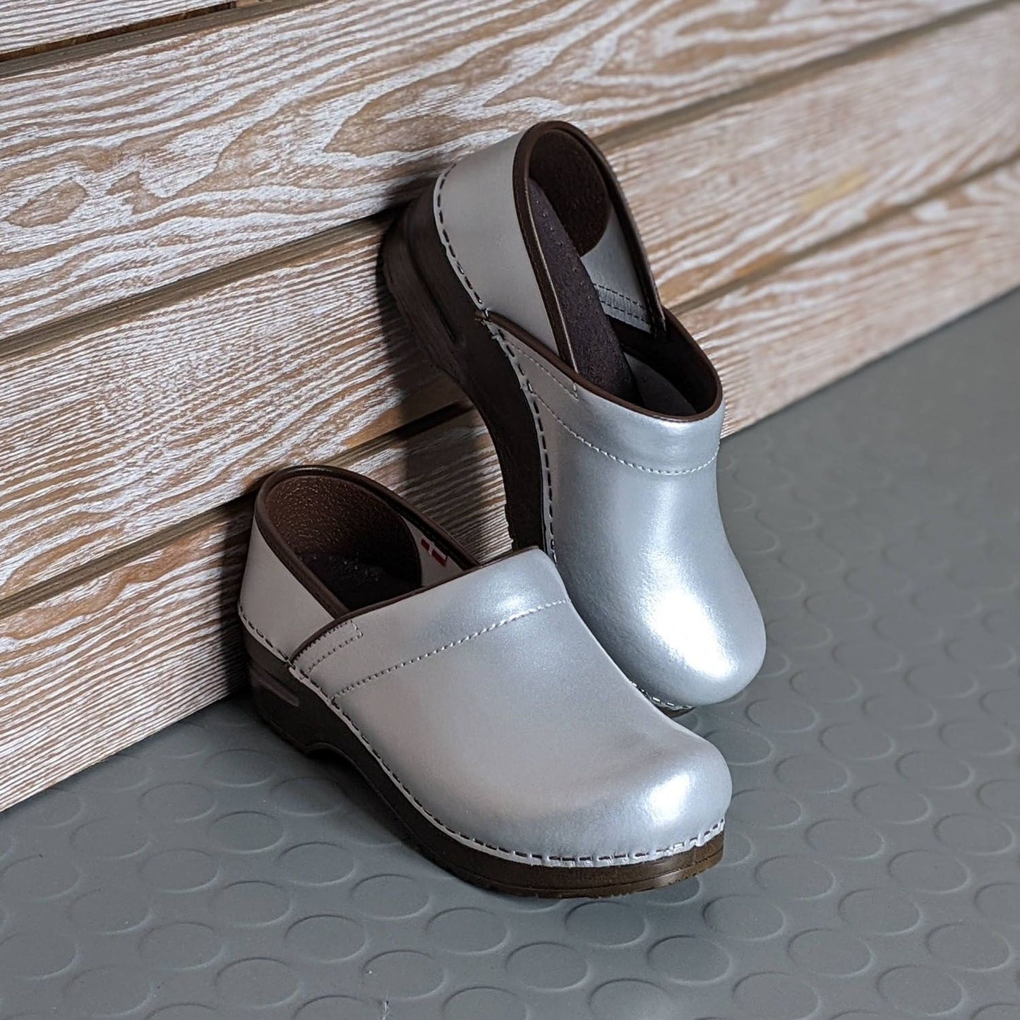 Sanita Izabella Professional Clogs in Silver (457006)
