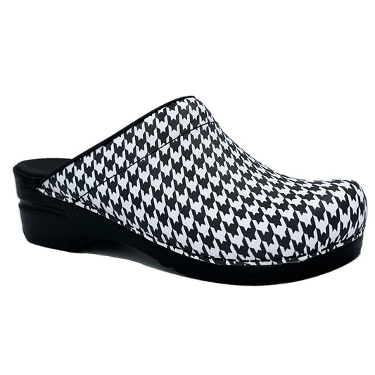 Sanita Feodora Geometric PU Clogs in Black/White (472038)
